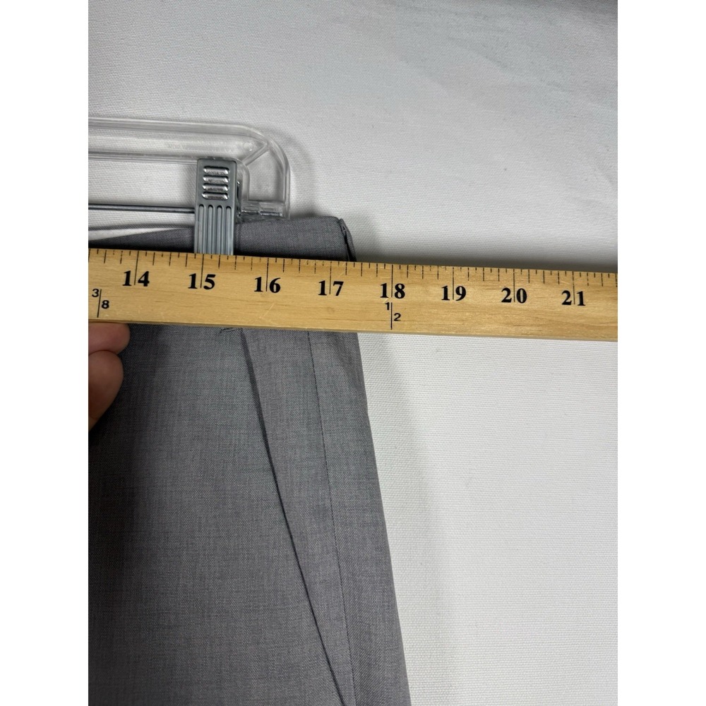 EUC Bluffworks Presidio Pants Mens 33x30 Gray Regular Fit Dress Business NYC - Picture 5 of 6